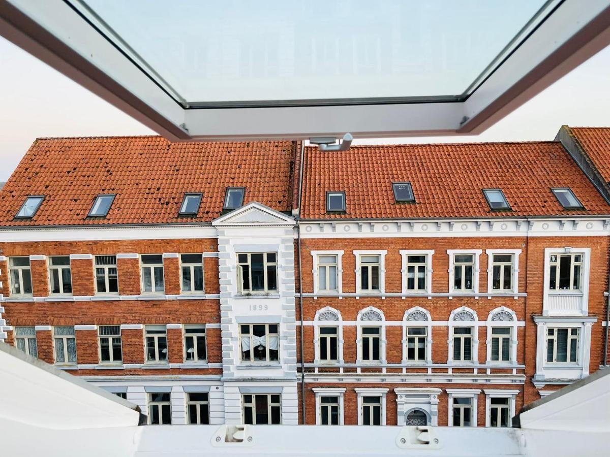 Scandinavian Apartment Hotel - Lunden 1 - Central 3 Bedroom Apartment On Two Floors Horsens Dış mekan fotoğraf