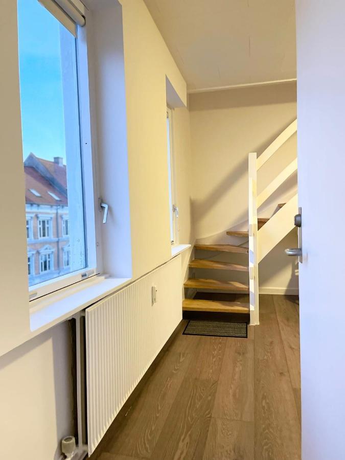 Scandinavian Apartment Hotel - Lunden 1 - Central 3 Bedroom Apartment On Two Floors Horsens Dış mekan fotoğraf