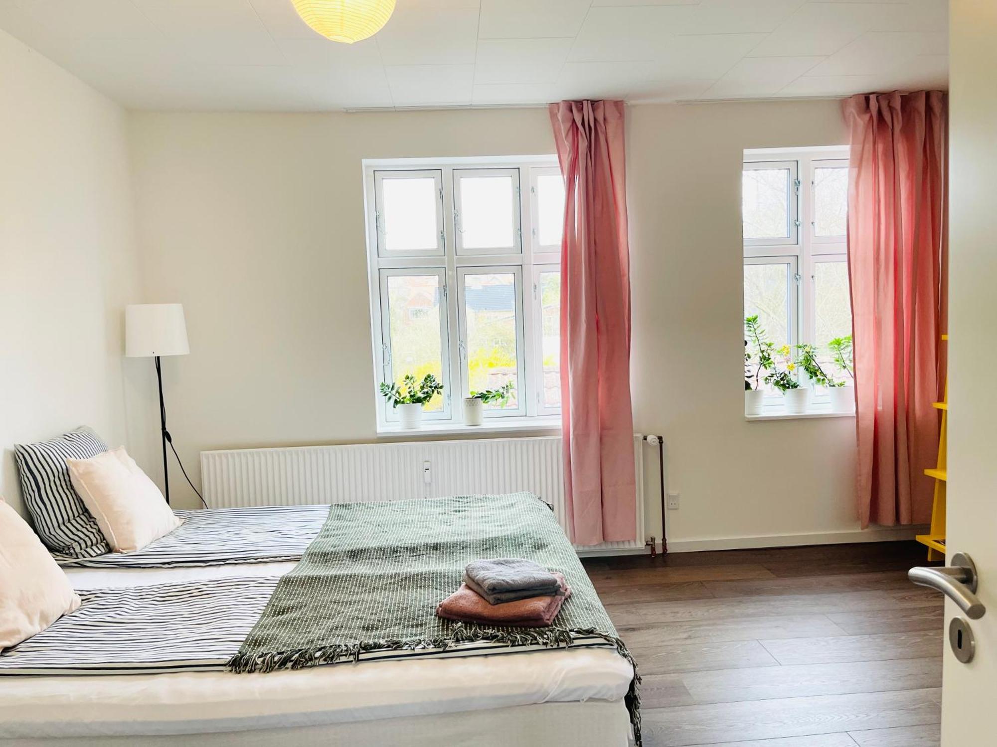 Scandinavian Apartment Hotel - Lunden 1 - Central 3 Bedroom Apartment On Two Floors Horsens Dış mekan fotoğraf